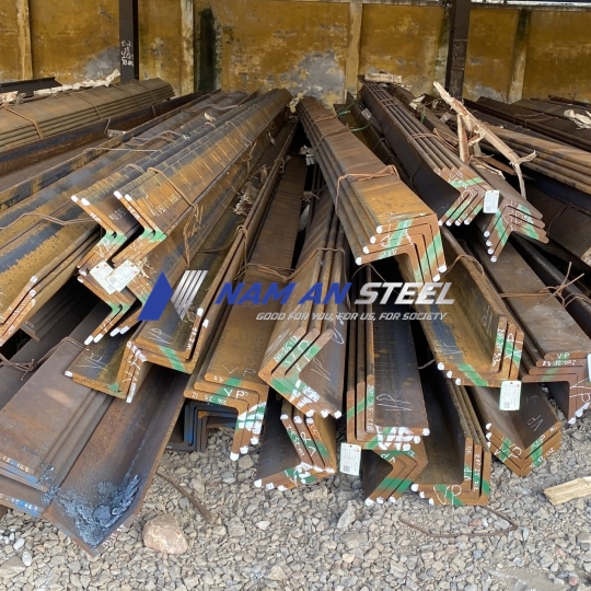 Thép V200x200x25mm (L200x200x25mm) 